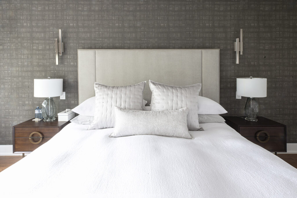 Durant - bed in main bedroom