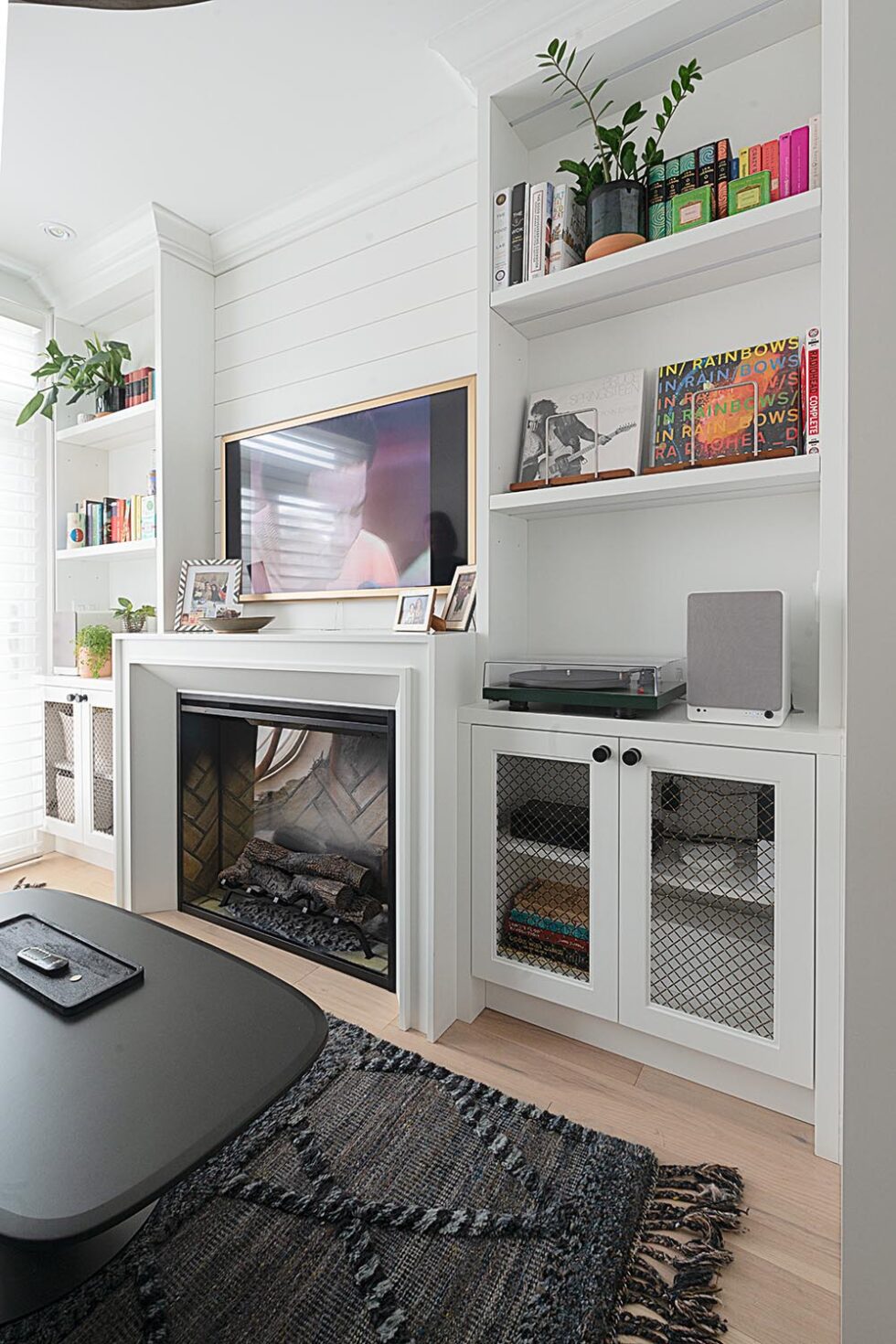 Aldridge Living Room Built Ins