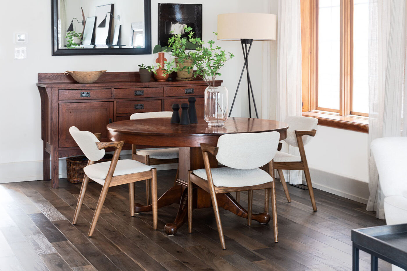 Keystone 2 - Dining Table