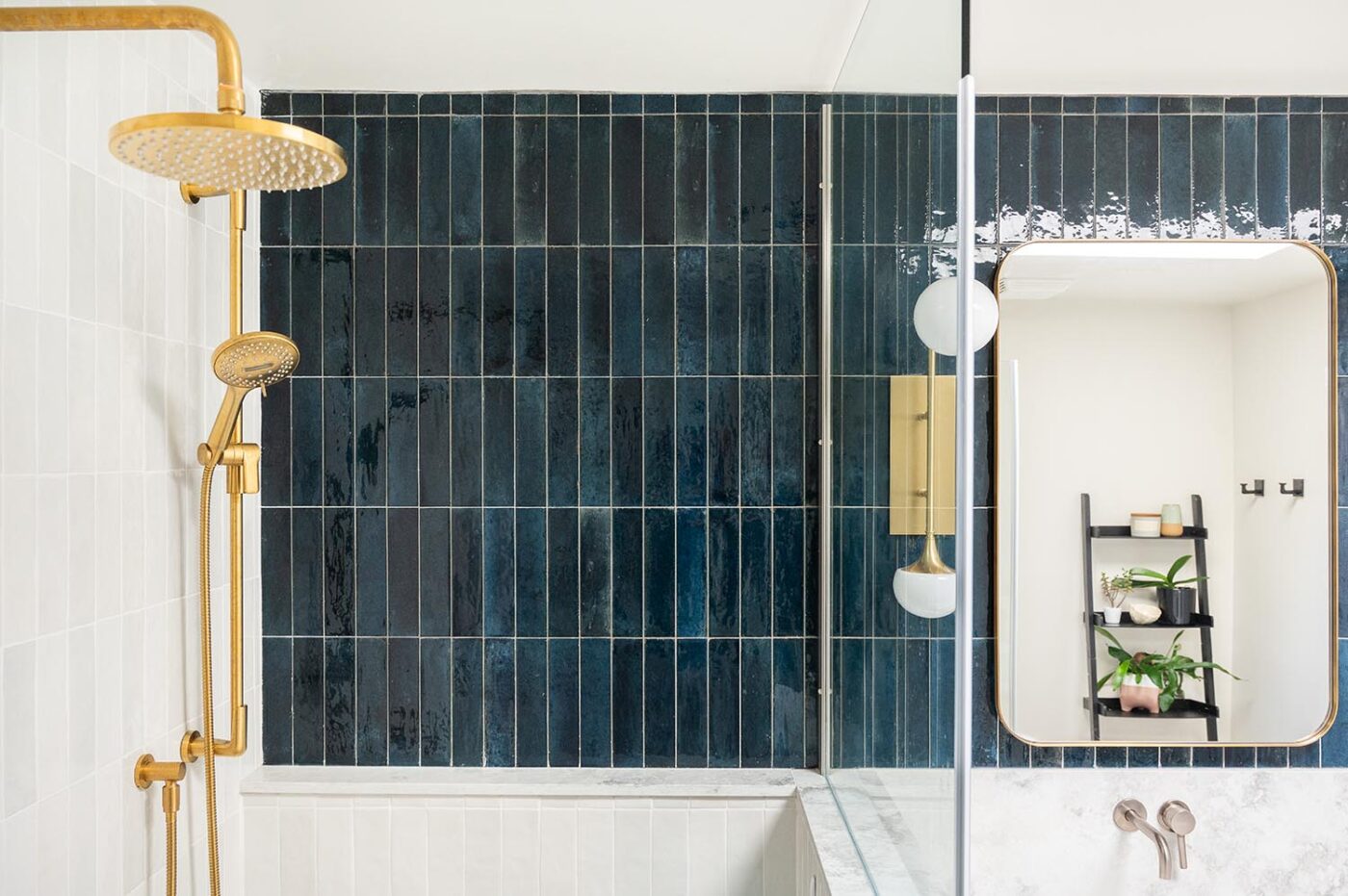 Leacrest Bathroom - Shower Interior